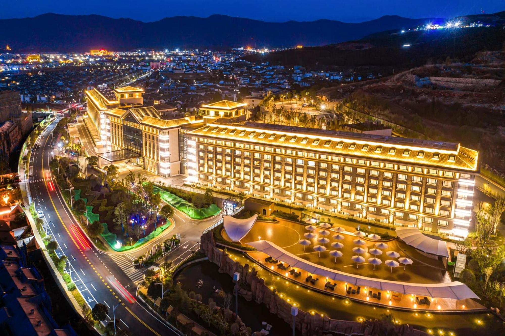 מלון ליג'יאנג Hilton Lijiang מראה חיצוני תמונה
