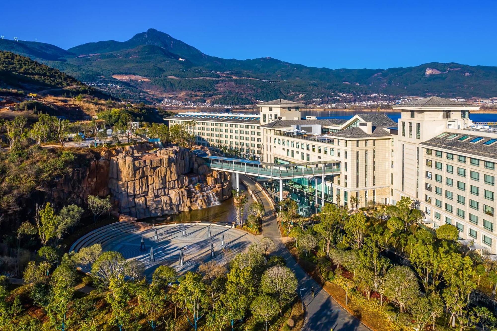 מלון ליג'יאנג Hilton Lijiang מראה חיצוני תמונה